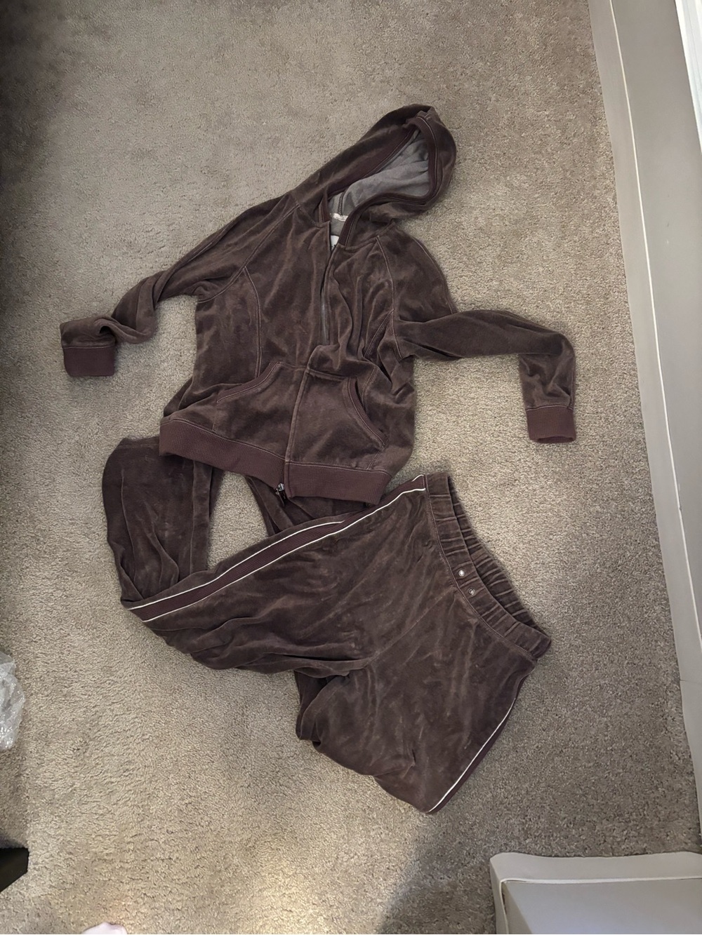 Y2K Brown Velour Hoodie and Sweatpants Set